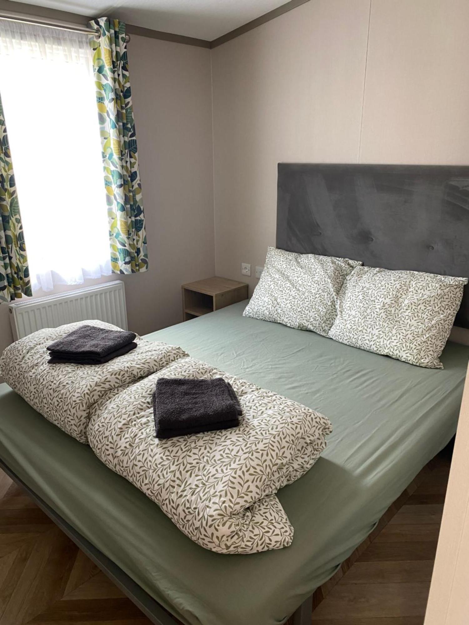 4 Persoons Chalet Hz 21 Лауверсог Екстериор снимка